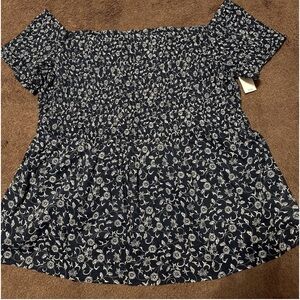 Off The Shoulder Smocked Shirt Old Navy XL NWT blue with White Floral Print